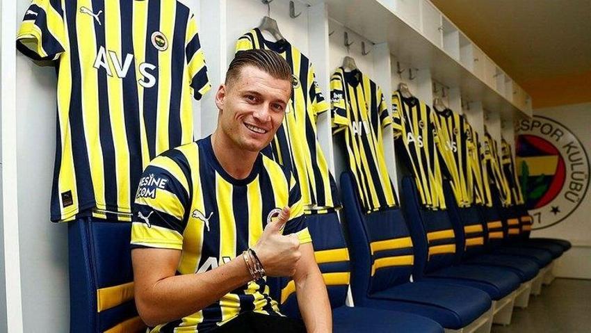 Fenerbahçe rekora koşuyor! 11.transfer tamam! Gol yeme rekoru kıran kaleciyi aldılar