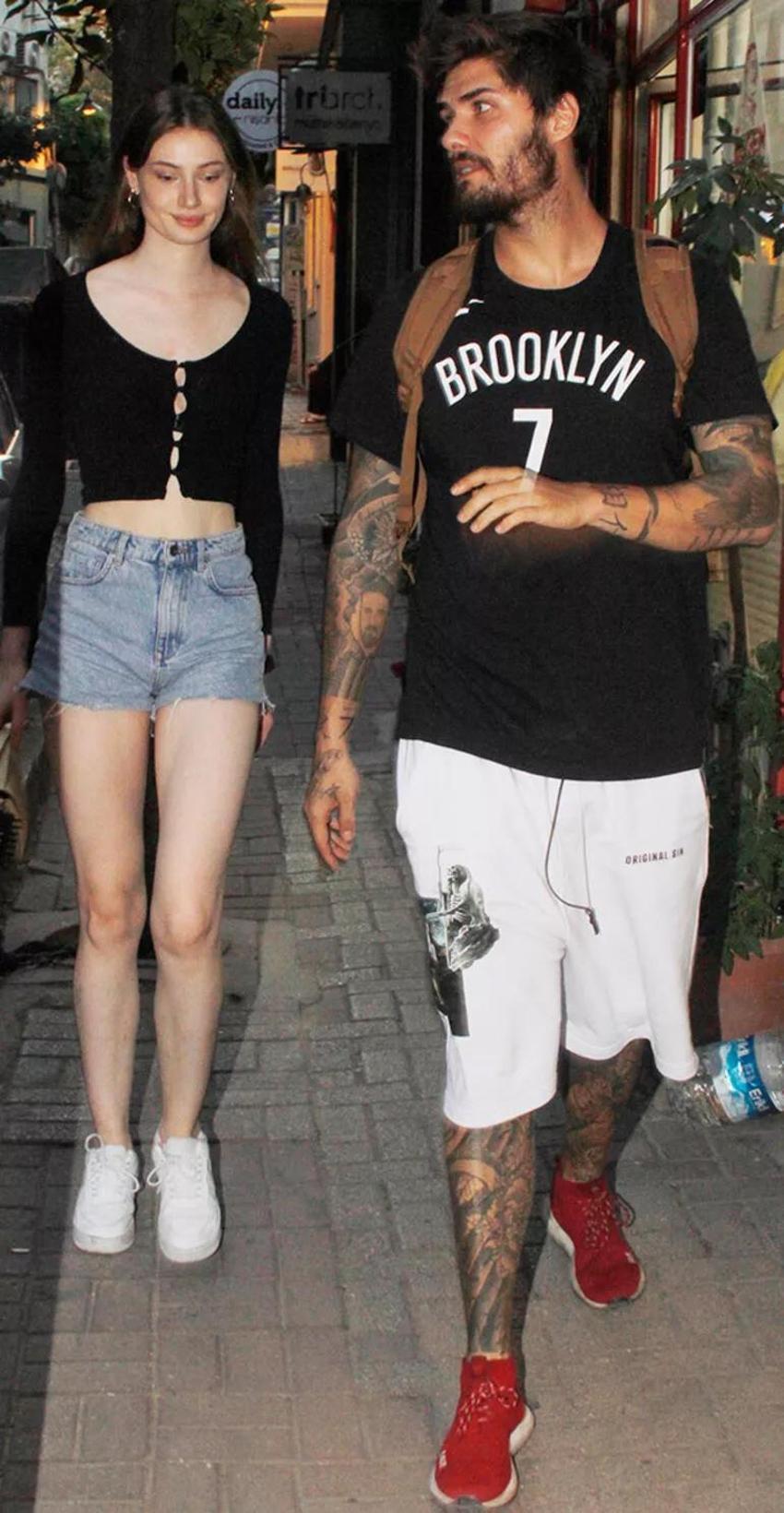 Barış Murat Yağcı sevgilisiyle yakalanınca: Helal olsun size!