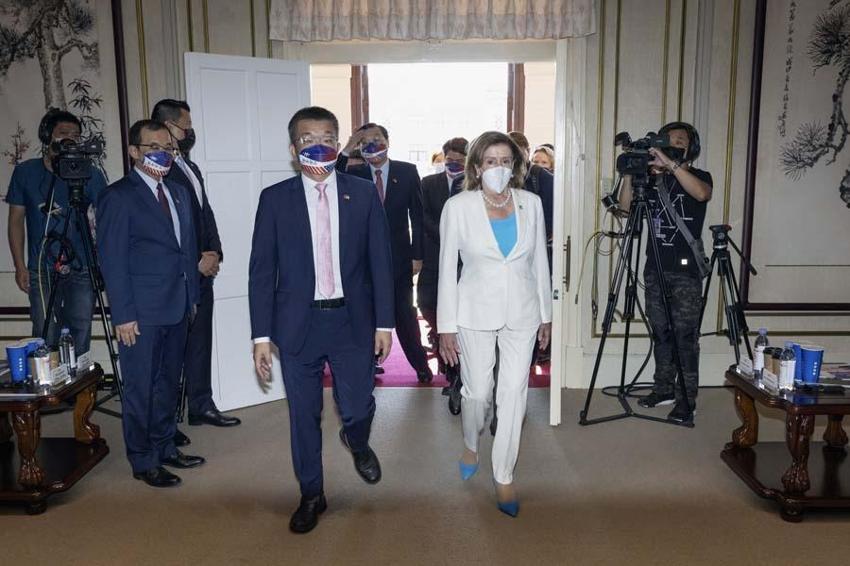 Tayvan krizi Çine ile ABD'yi savaşın eşiğine getirdi! Ordu harekete geçti 21 savaş uçağı aynı anda havalandı...