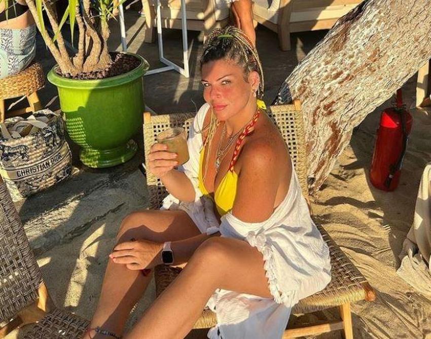 Pelin Öztekin'den bikinili paylaşım! 93 kilo vererek şaşırtmıştı