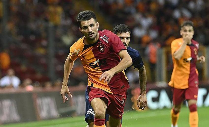 GALATASARAY'DA SON DAKİKA! Yıldız futbolcu isyan etti! 'Yarım saatte bir menajerimi arıyorum bırakın beni gideyim'