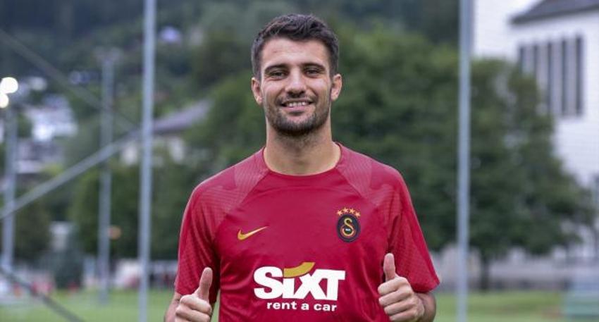 GALATASARAY'DA SON DAKİKA! Yıldız futbolcu isyan etti! 'Yarım saatte bir menajerimi arıyorum bırakın beni gideyim'