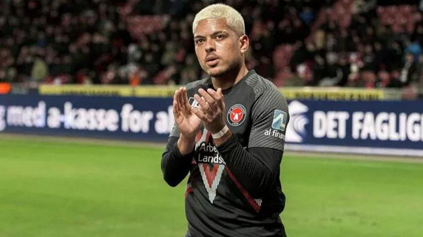 Galatasaray transferi bitirdi! Evander 10 numaralı Aslan oluyor işte maliyeti...