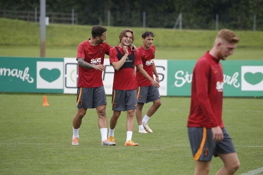 Galatasaray transferi bitirdi! Evander 10 numaralı Aslan oluyor işte maliyeti...