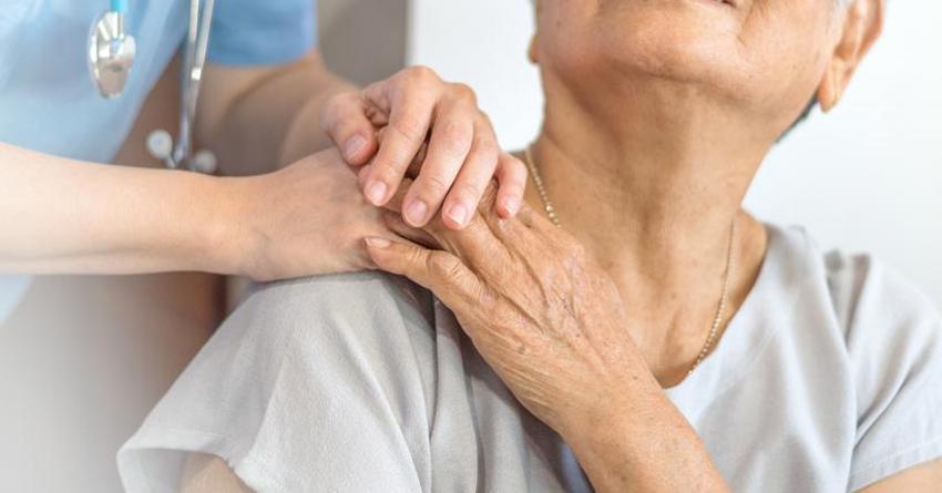 Alzheimer hastalığına neden oluyor, beyin hücrelerini yok ediyor! Herkes çok seviyor ama... 