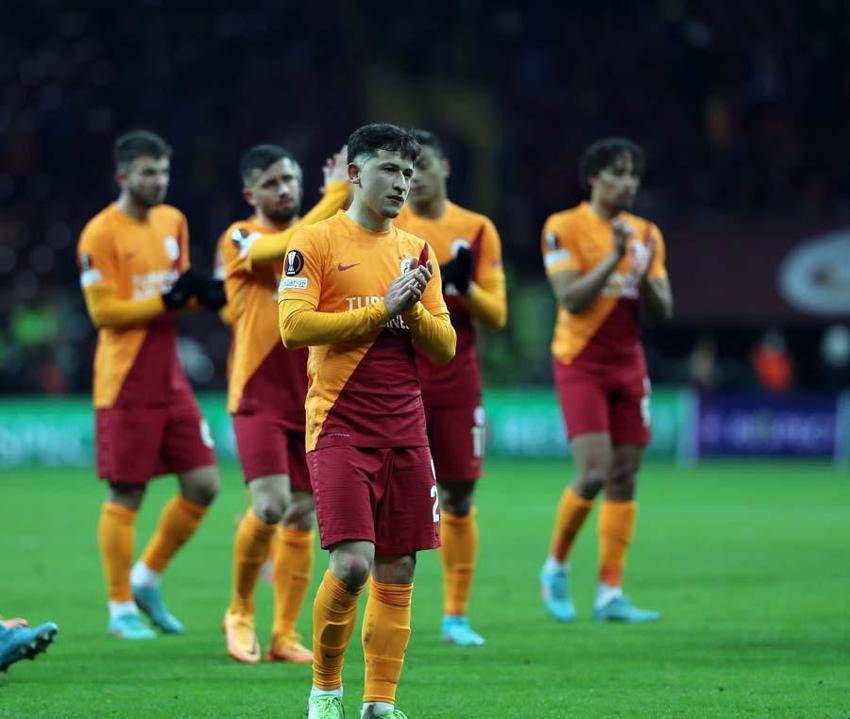 Galatasaray son dakika transfer haberi! Morutan imzayı atıyor: Satın alma opsiyonu belli oldu...