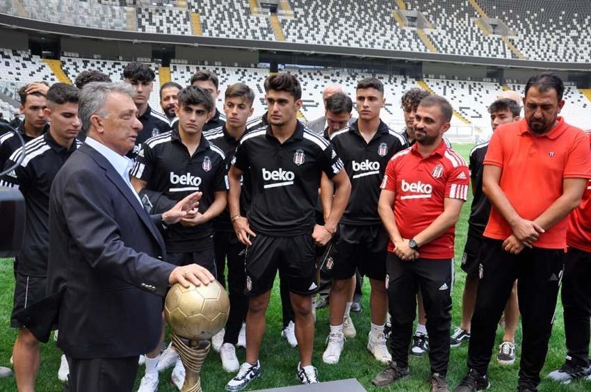 Emirhan İlkhan için Beşiktaş Başkanı Ahmet Nur Çebi'den flaş sözler: Yalvaracak halimiz yok...