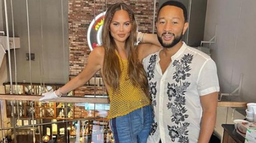 John Legend'ın eşi Chrissy Teigen'den güzel haber geldi!