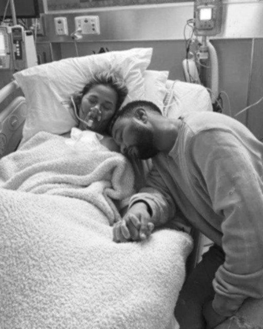 John Legend'ın eşi Chrissy Teigen'den güzel haber geldi!