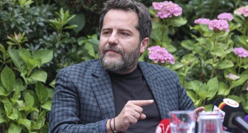 İnanılır gibi değil! Aykut Kocaman'ın 11 yıl önce Aziz Yıldırım'dan istediği stoperi Okan Buruk'a teklif ettiler
