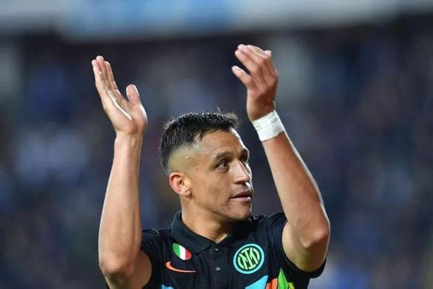 Galatasaray'dan yılın transfer bombası! Dries Mertes ve Lucas Torreira'dan sonra bir dünya yıldızı geliyor...