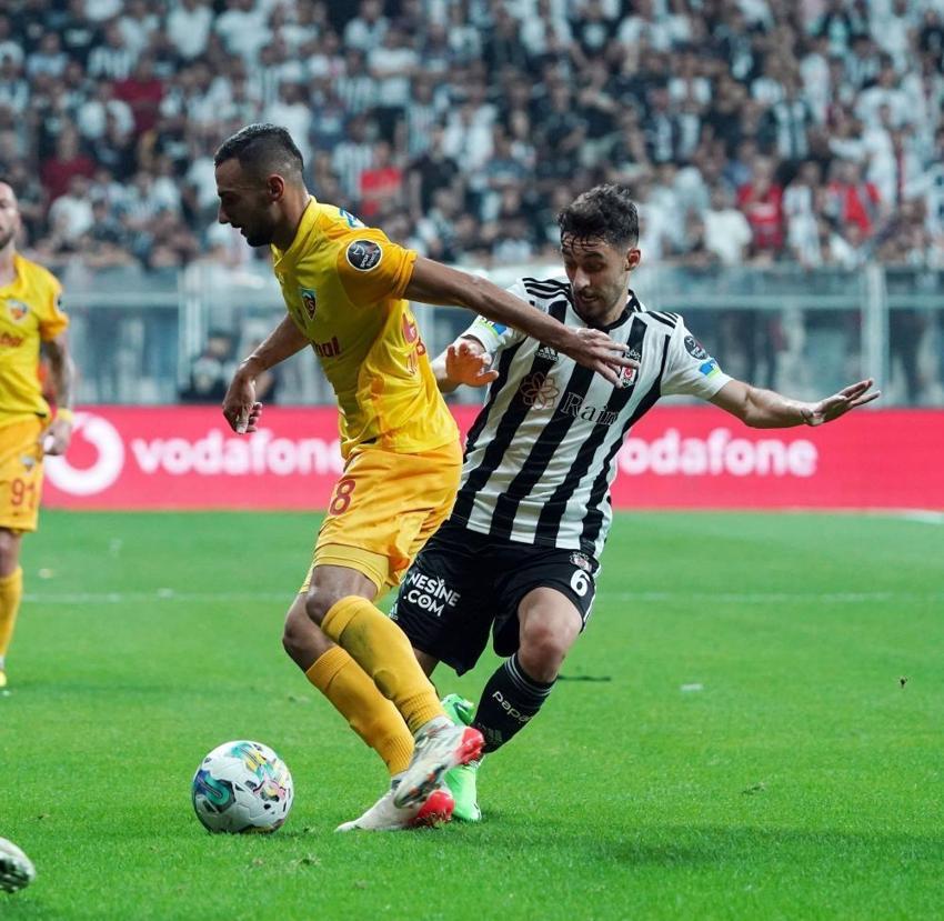 Beşiktaş - Kayserispor maçında yok yok! Kırmızı kartlar havada uçuştu, yeni transfer çılgına döndü