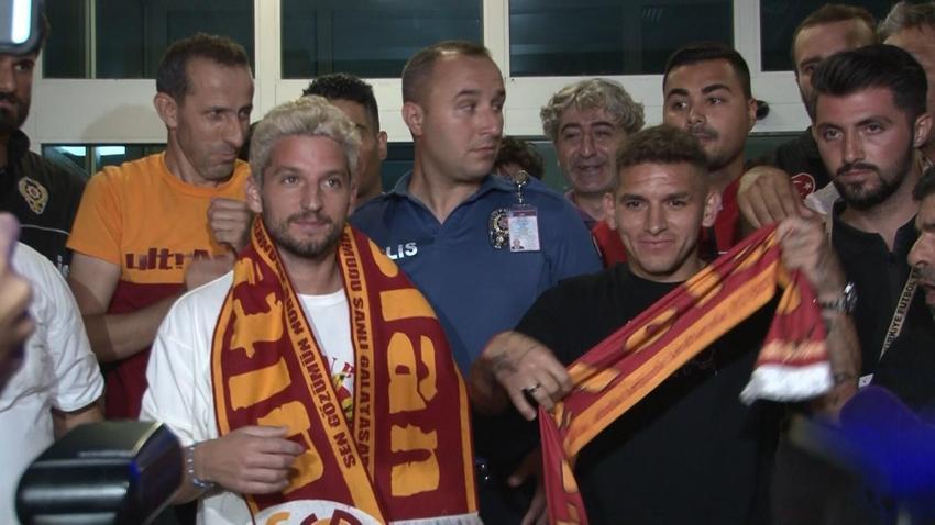 Bu transfer hamlesi Yunus Akgün'ü şok etti! Mertens ve Torreira'dan sonra bir süper yıldız daha