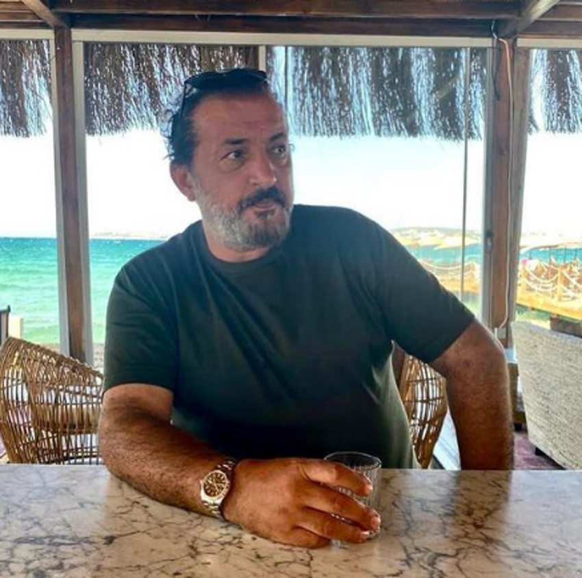 Masterchef Mehmet Yalçınkaya'nın annesini görenler şaşırdı! "Hık demiş burnundan düşmüş"