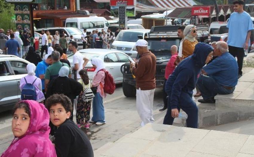 Turistler akın etti, Ayder Yaylası doldu