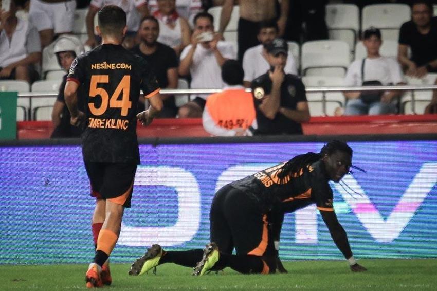 Rıdvan Dilmen canlı yayında Galatasaray'ın transfer bombasını patlattı! 'Arda Turan bitirmeye gitti'
