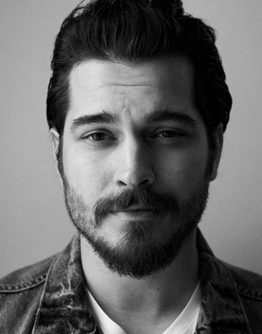 Çağatay Ulusoy sette kaza geçirdi! Ölümden döndü...