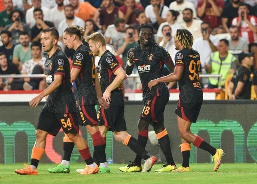 FLAŞ GELİŞME! Resmi teklif yapıldı! Diego Rossi'nin yerine Yunus Akgün bombası