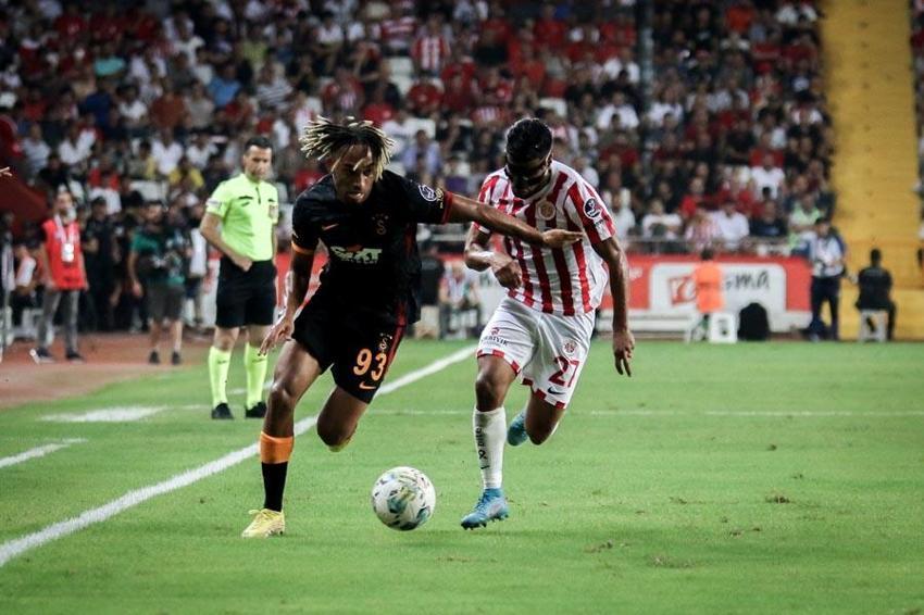 FLAŞ GELİŞME! Resmi teklif yapıldı! Diego Rossi'nin yerine Yunus Akgün bombası