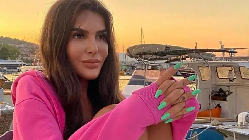 Selin Ciğerci'nin Mykonos pozunu gören yorum yağdırdı! "Biraz da Yunanistan yansın"