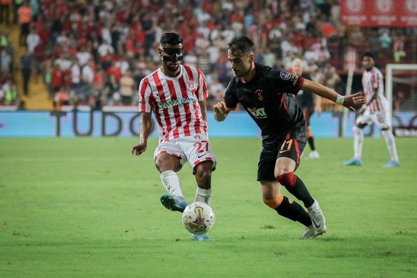 Onun için 'futbolcu değil' demişti! Dün akşam taraftarları delirtti Okan Buruk Torrent'e hak verdi