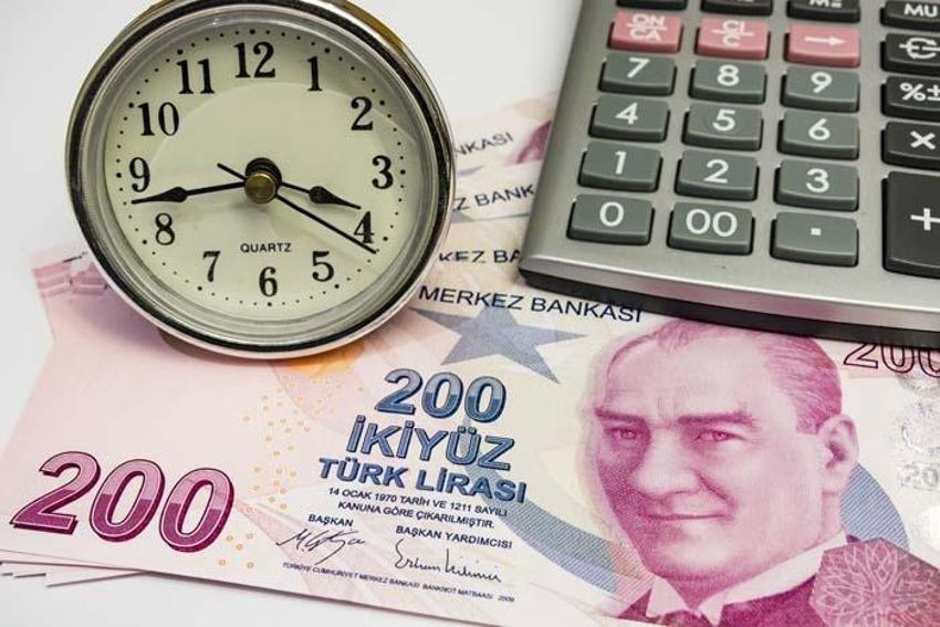 EYT son dakika gelişmesi! Emeklilikte yaşa takılanlar için 50-52 yaş ve prim formülü! Sınır getirilecek ancak...