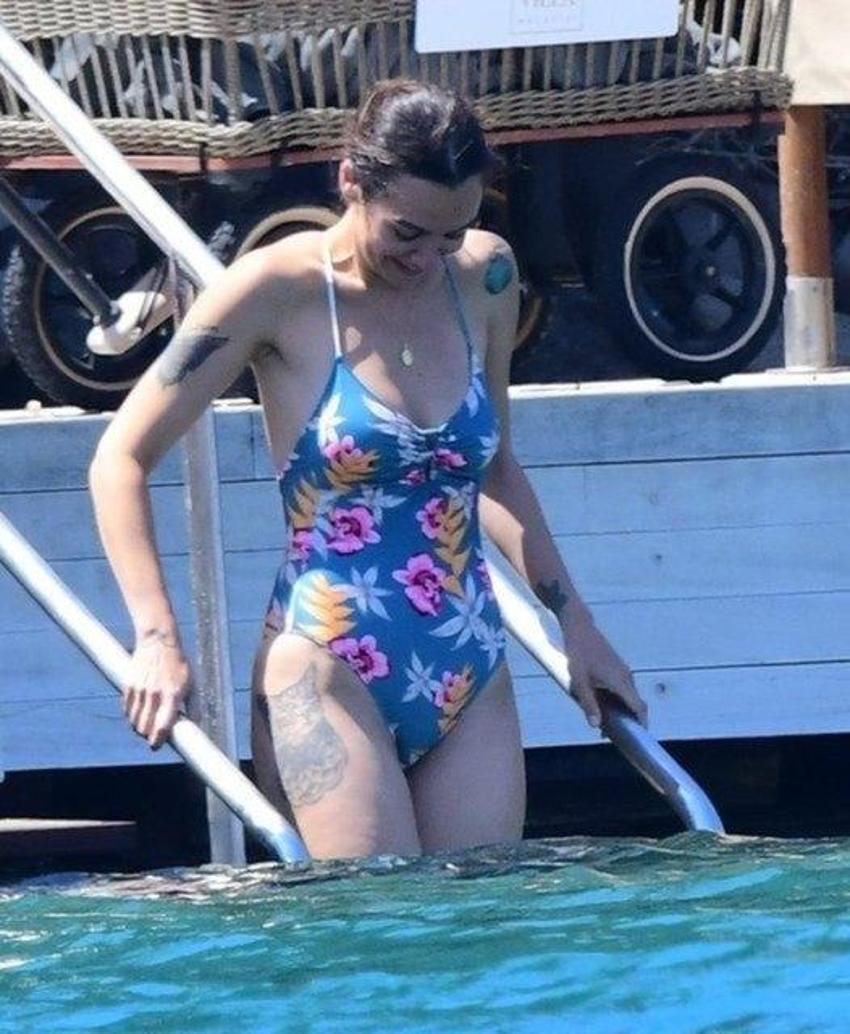 Birce Akalay Bodrum müdavimi!