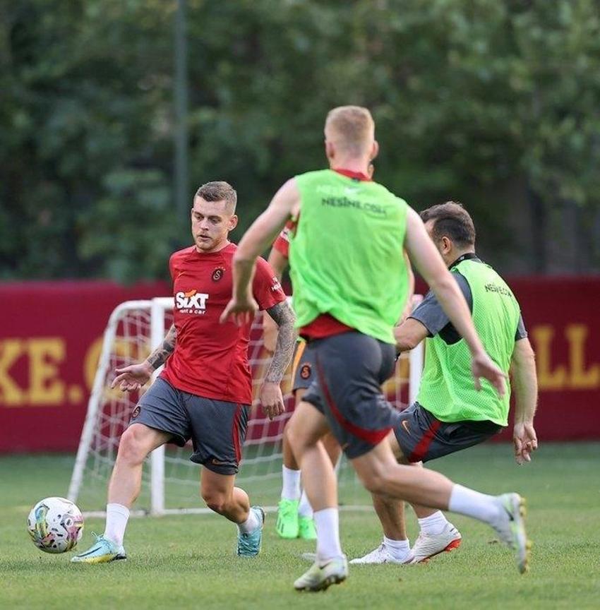 Fatih Terim onun için 'Florya'da malzemecilik bile yapar' demişti! Okan Buruk 3 oyuncunun fişini çekti