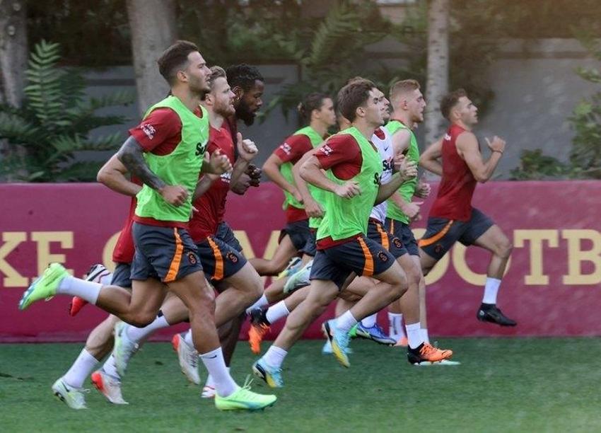 Fatih Terim onun için 'Florya'da malzemecilik bile yapar' demişti! Okan Buruk 3 oyuncunun fişini çekti
