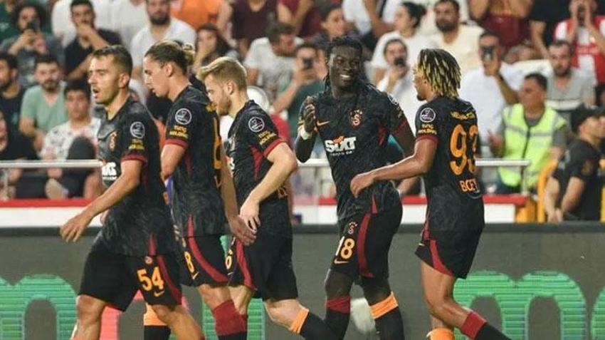 Van Persie'nin can düşmanını Florya'ya getiriyor! Mertens ve Torreira transferleri unutulacak! Yılın bombası...