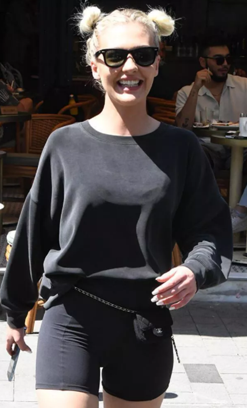 Melisa Döngel tatil paylaşımlarıyla olay oldu!