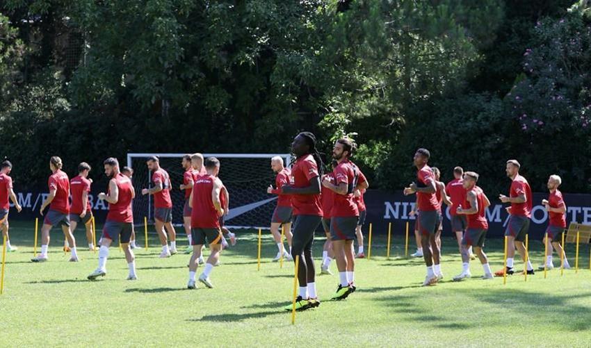Galatasaray'da yeni transferler kadroda olacak mı? Okan Buruk kararını verdi