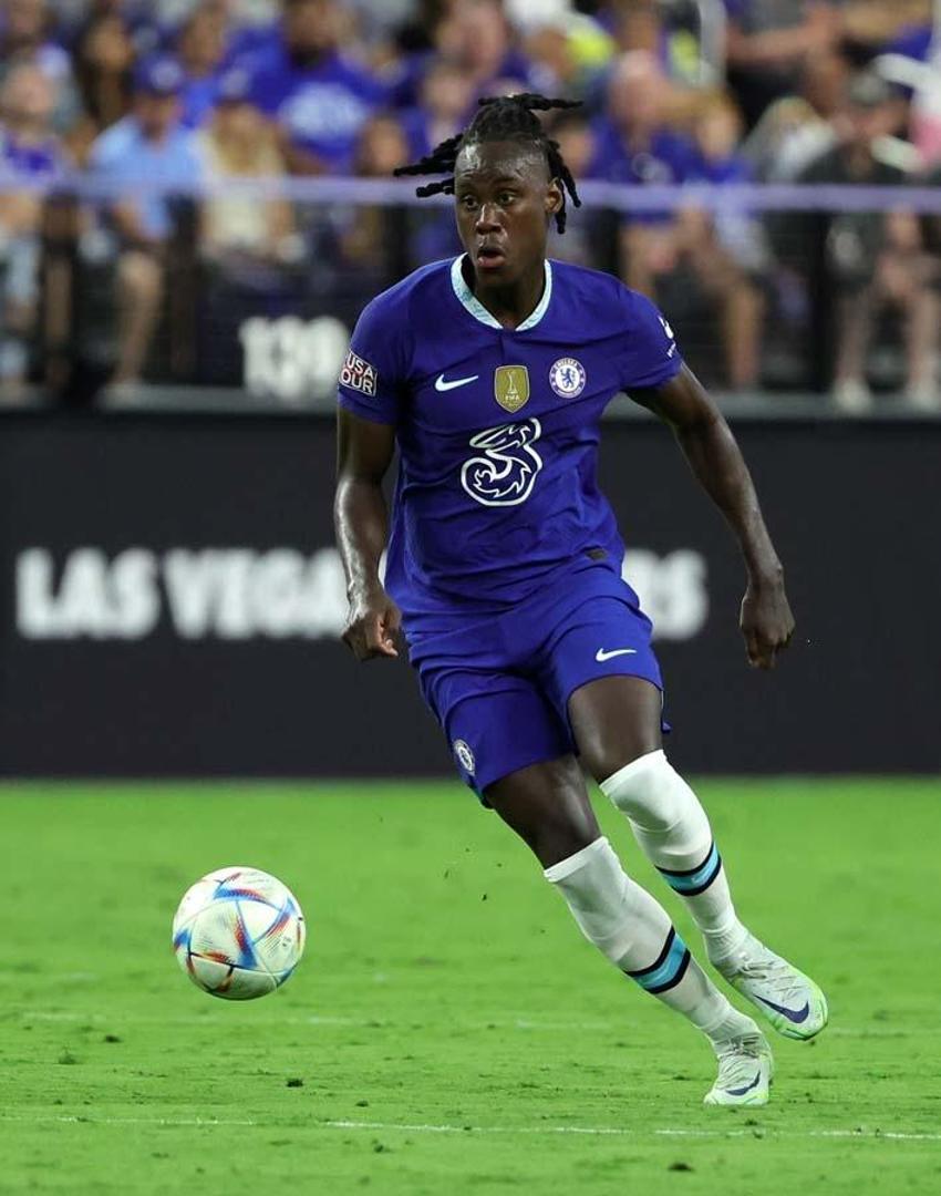 Fenerbahçe'de forvet transferi gündemde! Yakın temasa geçilen Michy Batshuayi'den kötü haber...