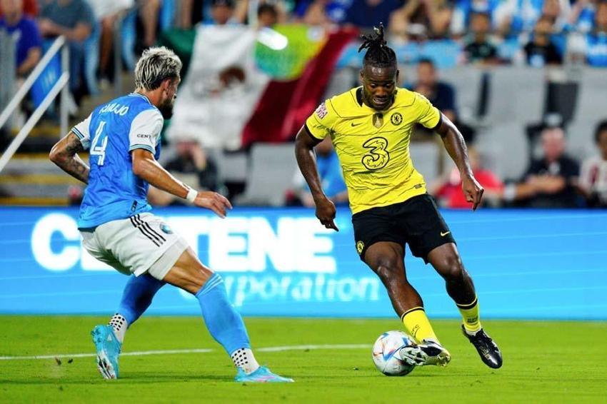 Fenerbahçe'de forvet transferi gündemde! Yakın temasa geçilen Michy Batshuayi'den kötü haber...