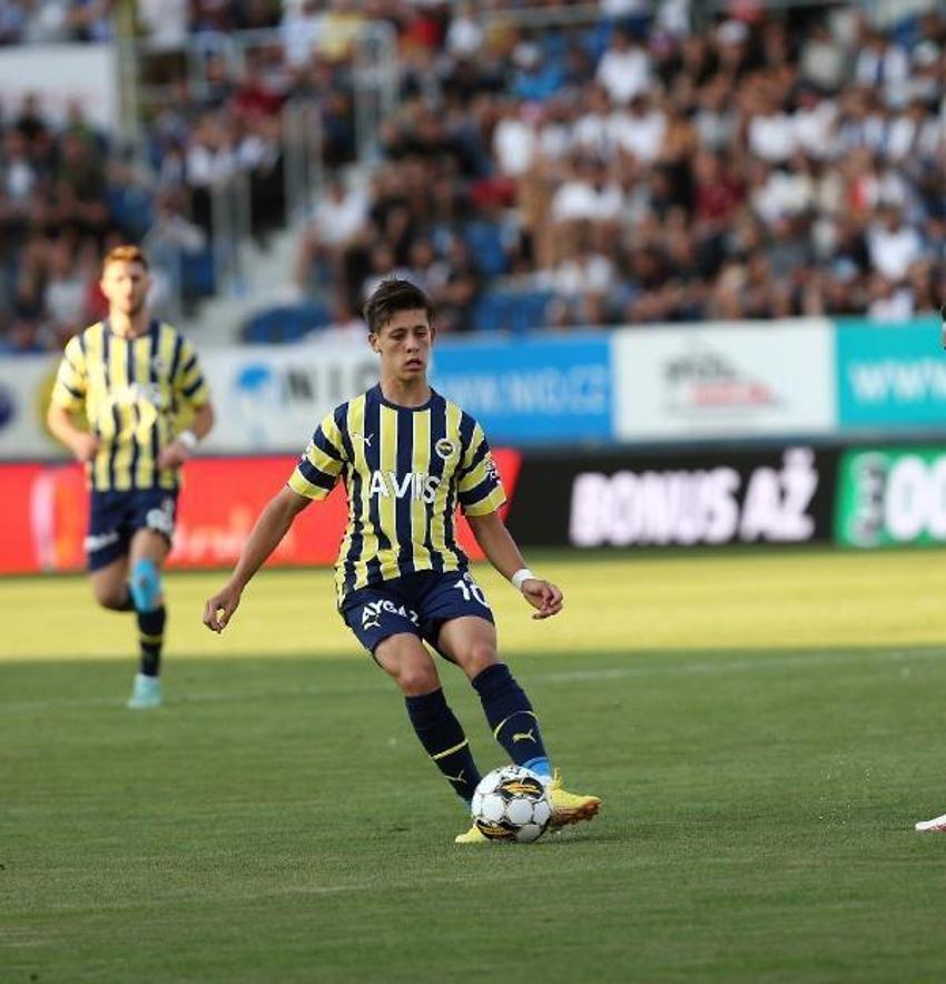 Slovacko - Fenerbahçe maçına damga vuran anlar! Jorge Jesus'tan çok konuşulacak Arda Güler eleştirisi