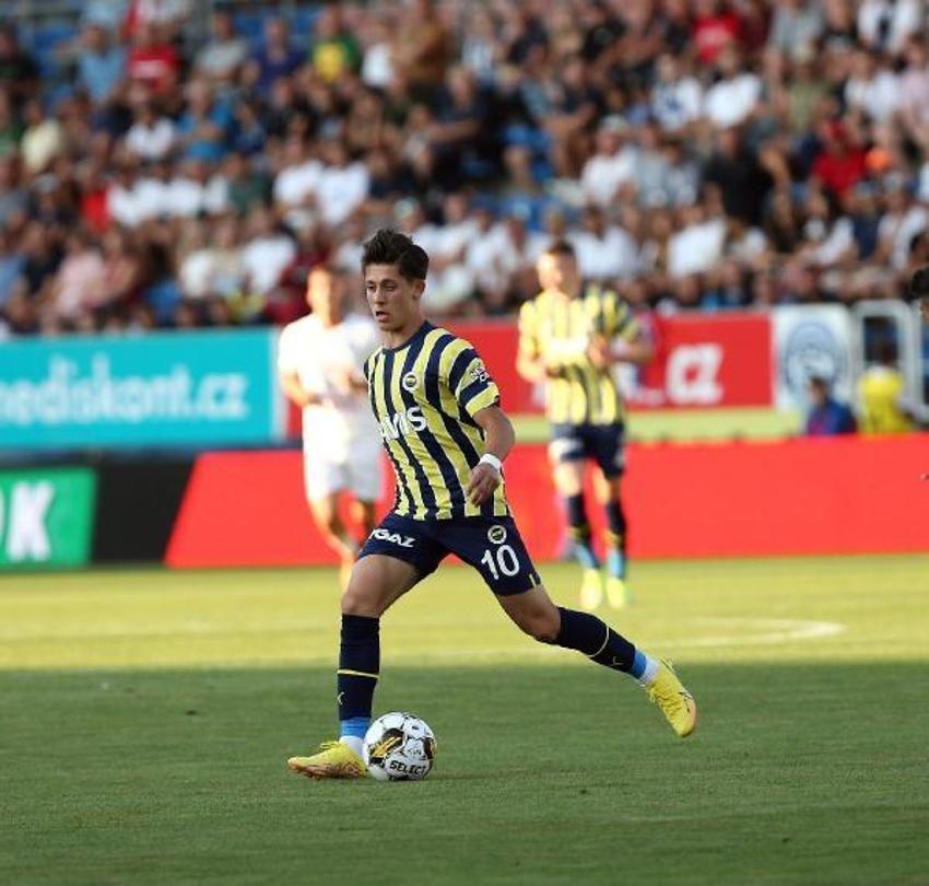 Slovacko - Fenerbahçe maçına damga vuran anlar! Jorge Jesus'tan çok konuşulacak Arda Güler eleştirisi