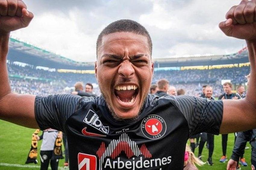 GALATASARAY'DA SON DAKİKA! Giresunspor maçı öncesi 3 ayrılık! Florya'da eşyalar toplandı