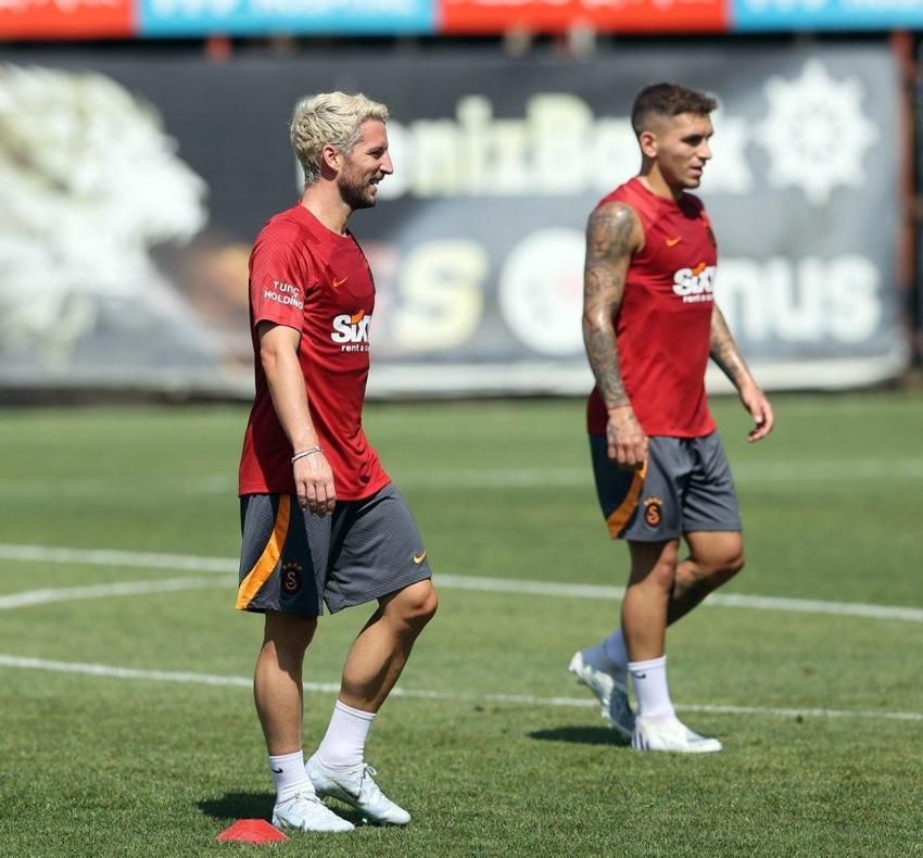 Okan Buruk yüzüne bile bakmadı! Galatasaray'da beklenen ayrılık... Menajeri İstanbul'a geldi