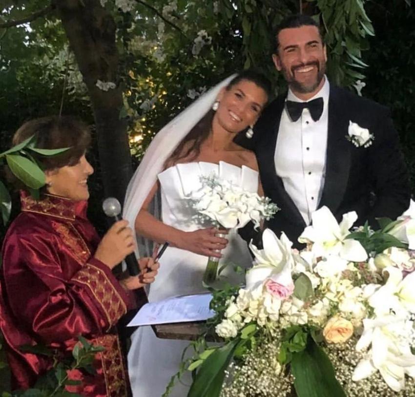 Cengiz Coşkun, Romanyalı sevgilisi Beatrica Lorena ile evlendi!
