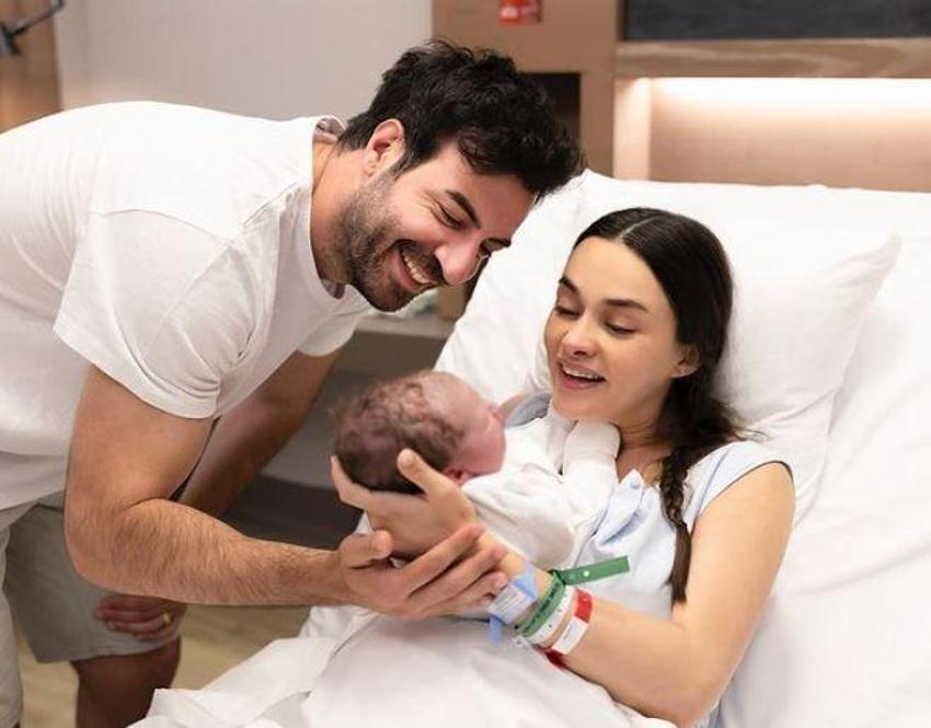 İsmail Demirci’den oğluyla eğlenceli poz! 'İstediniz de vermedik mi?'