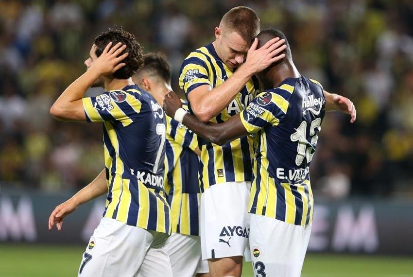 Slovacko maçının en büyük sürpriziydi! Jorge Jesus fişini çekti 8 futbolcu Samandıra'yı terk etti
