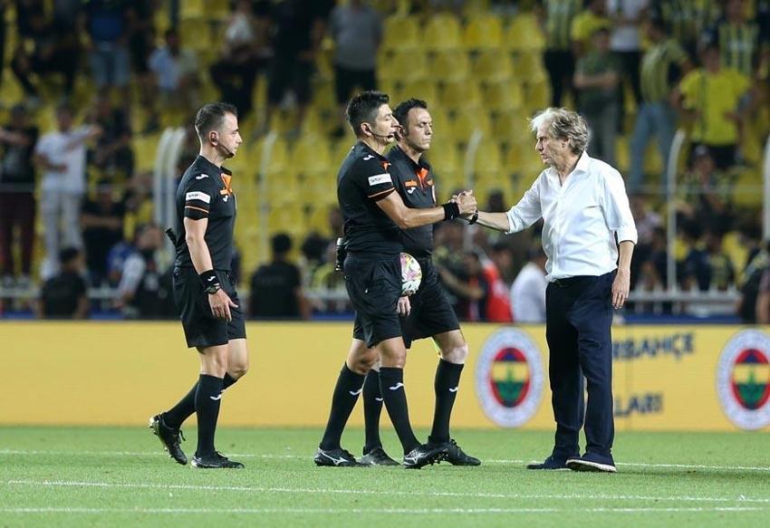 Slovacko maçının en büyük sürpriziydi! Jorge Jesus fişini çekti 8 futbolcu Samandıra'yı terk etti