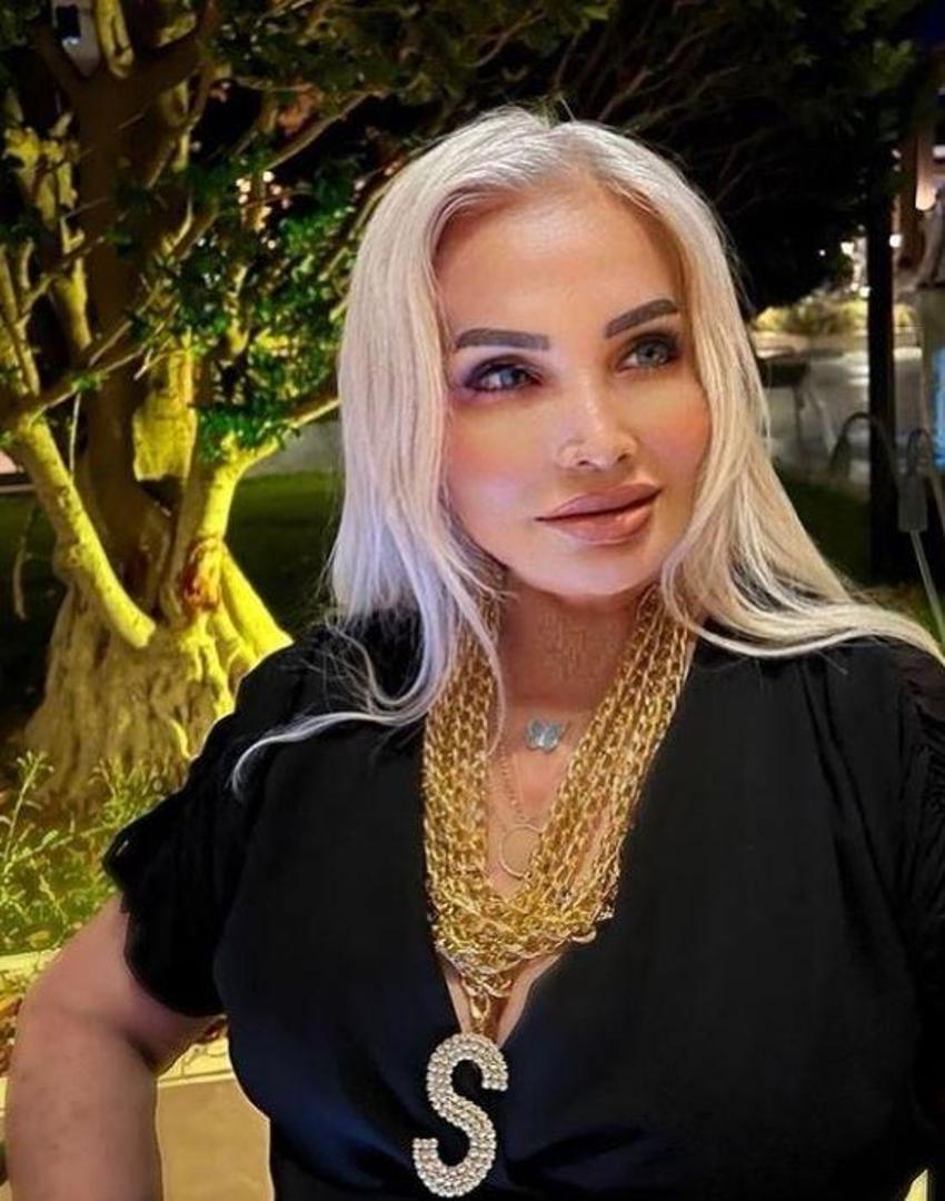 Sevim Emre gençlik fotoğrafını paylaştı! Demet Akalın'ın 'Aleyna sandım' yorumuna yanıtı gündem oldu