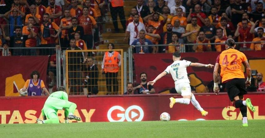 Galatasaray'da ilk fatura kesildi! Giresunspor maçından sonraki ayrılığı açıkladı! 'Kiralık olarak gidecek'