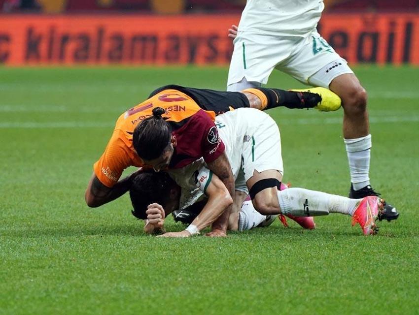 Galatasaray'da ilk fatura kesildi! Giresunspor maçından sonraki ayrılığı açıkladı! 'Kiralık olarak gidecek'