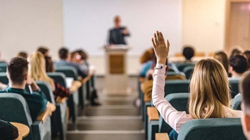 Nisanda üniversiteler açılacak mı, yüz yüze mi olacak? Üniversiteler ne zaman açılacak, üniversiteler açılıyor mu?