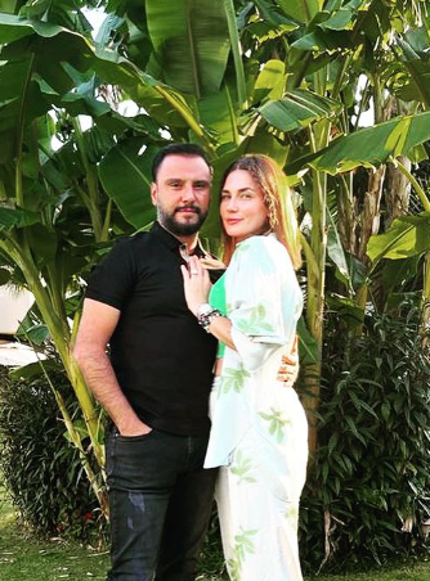 Alişan'dan Burak ve Eliz paylaşımı! 'Abisi her zaman öyle bakacak'