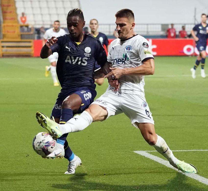 Fenerbahçe Kasımpaşa'ya 6 gol attı işler değişti! Taraftar forvet transferi beklerken ters köşe iddia...