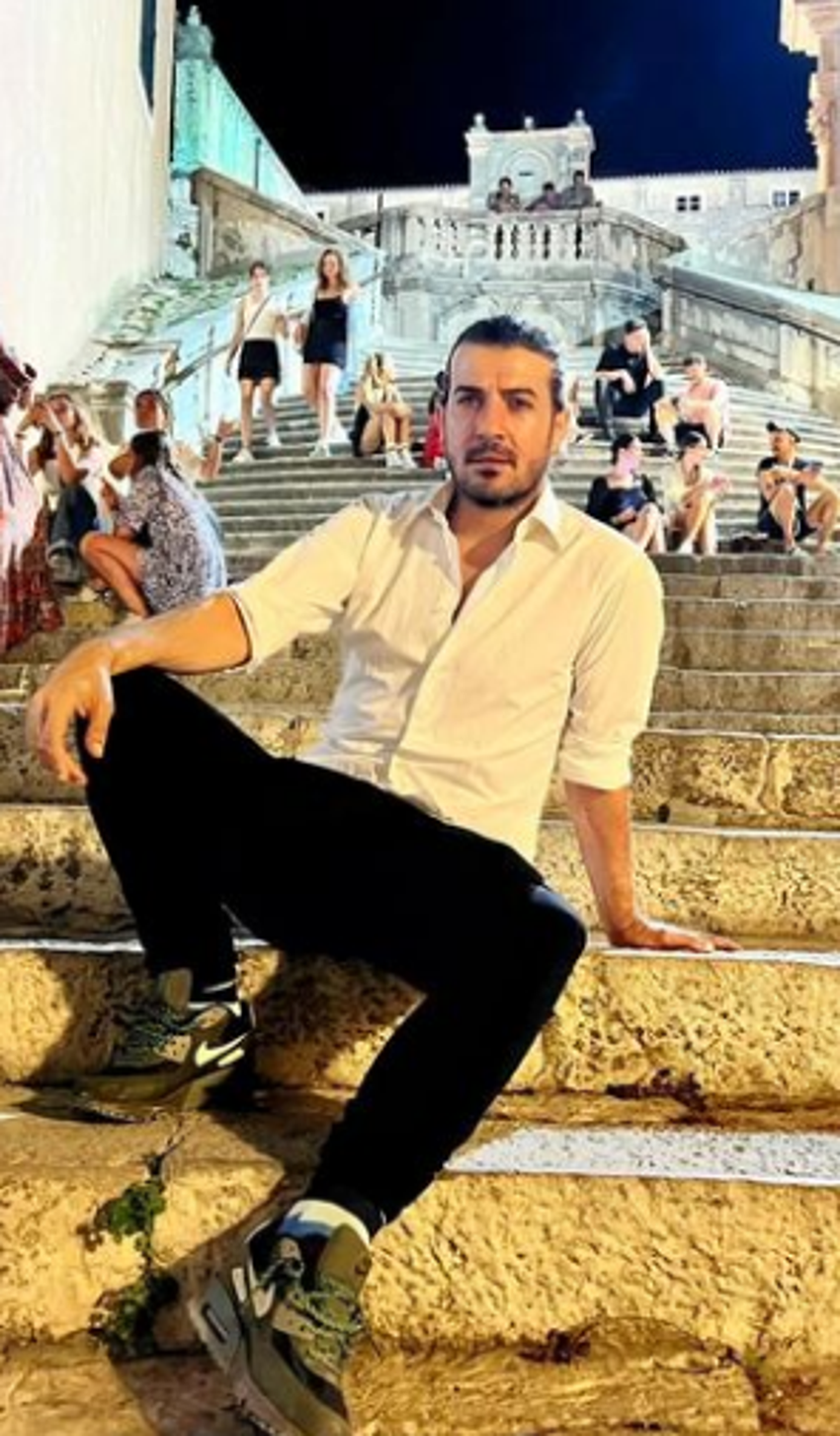 Hayat Bilgisi'nin Ortega'sı Paşhan Yılmazel yıllara meydan okuyor!