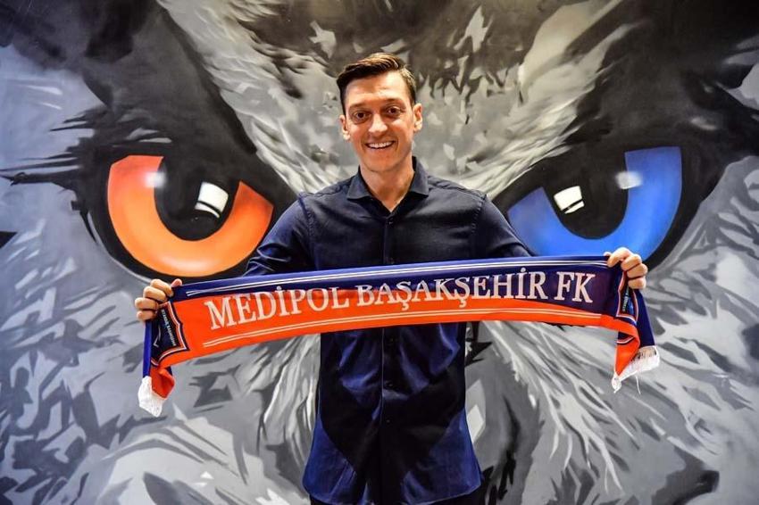Fenerbahçe'ye Sporting Lizbon'dan Miguel Crespo için sürpriz teklif! İşte transfer görüşmelerinin detayları: 50 milyon euro karşılığında...